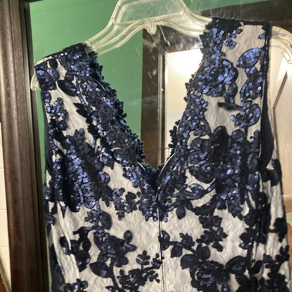 Tadashi Shoji dress lace sequins size 12 blue-gray women - Picture 4 of 7